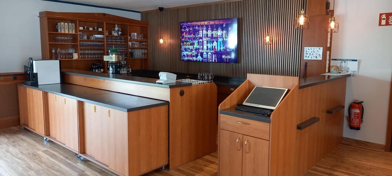 Kraeuterhotel & Restaurant Heidejaeger 머럼션 외부 사진