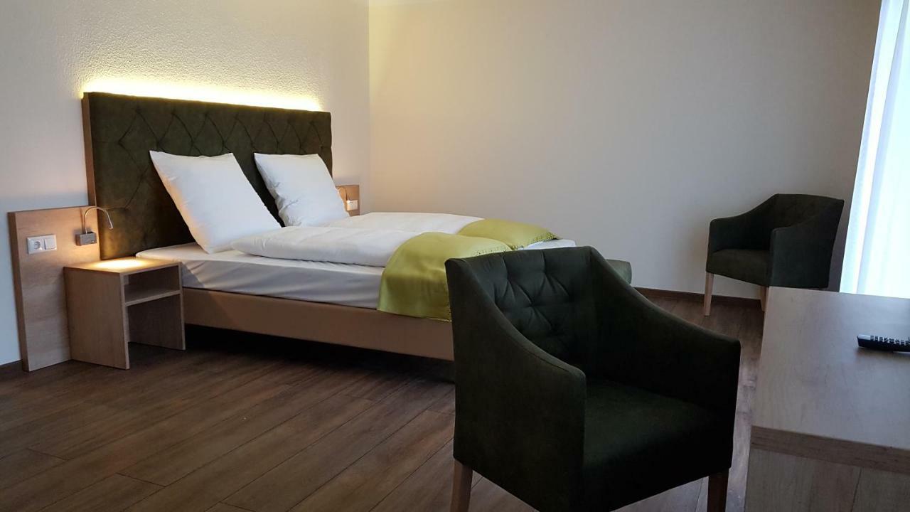 Kraeuterhotel & Restaurant Heidejaeger 머럼션 외부 사진